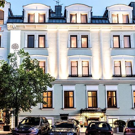 Hotel Pod Zlota Roza Kielce Exteriör bild