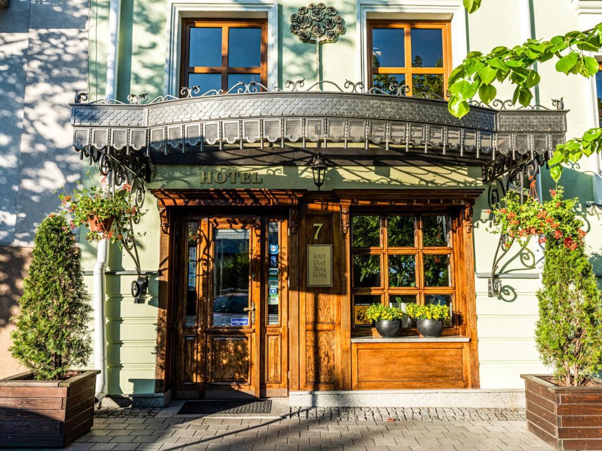 Hotel Pod Zlota Roza Kielce Exteriör bild
